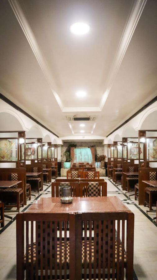 Hotel Aarathy Мадурай Екстериор снимка